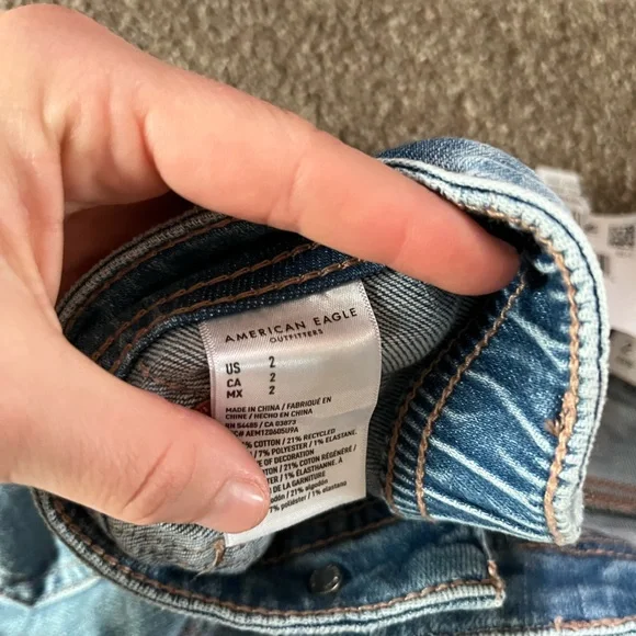 American Eagle Dreamy Drape Easy Shortie - Picture 4 of 4